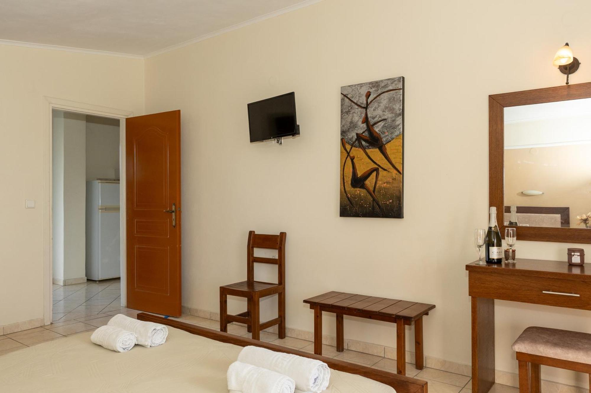 Pahnis Studios Alykanas  Exteriér fotografie